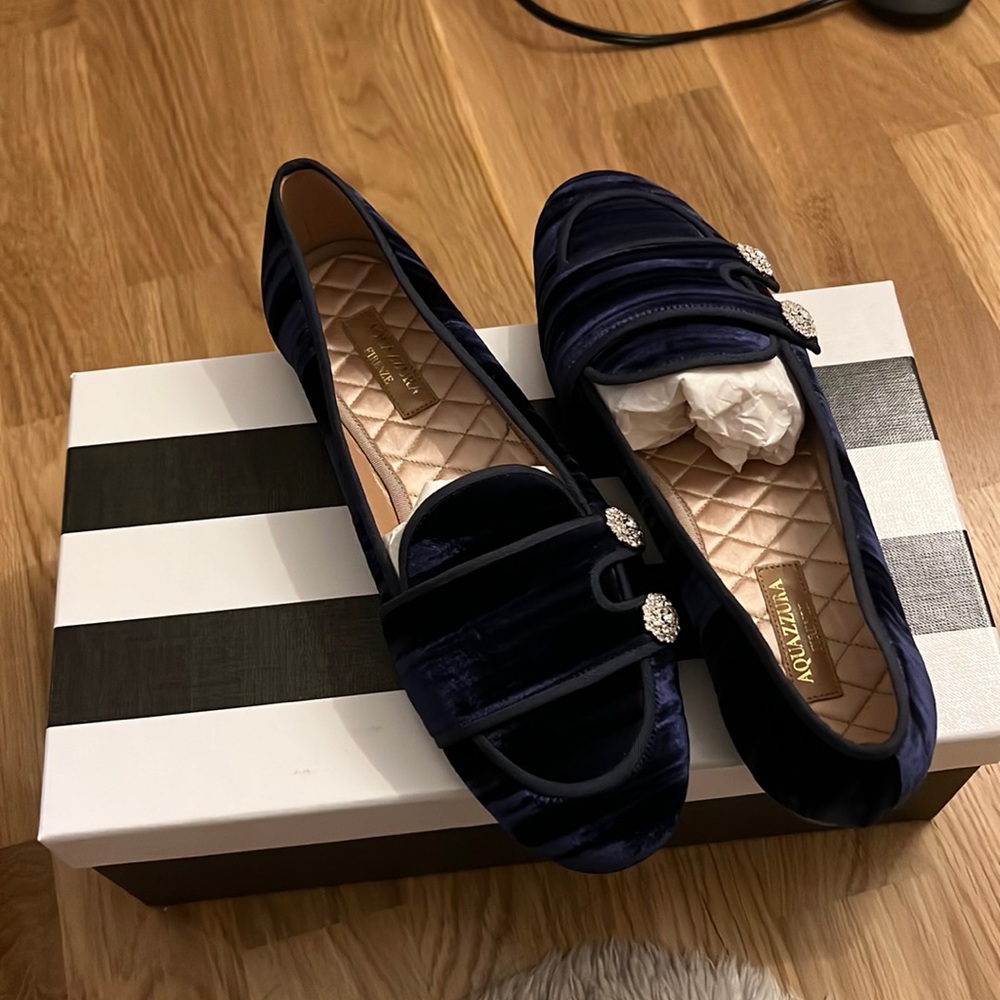 NWT AQUAZZURA Astor button-embellished crushed-velvet loafers